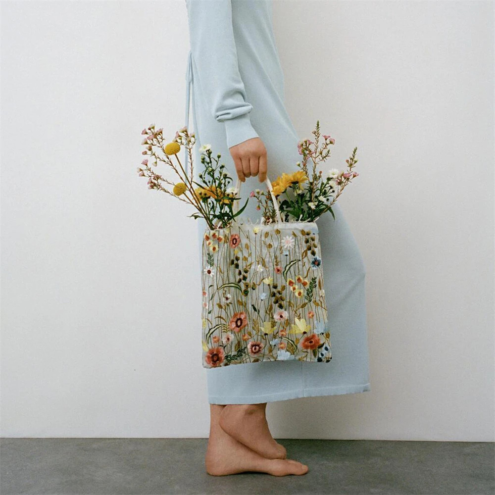 Fashion Tote Bag Summer Style Mesh Full Embroidery Flowers Clear Shoulder Bag Romantic Handbag Girl Womens Eco Shopping Bag 250515