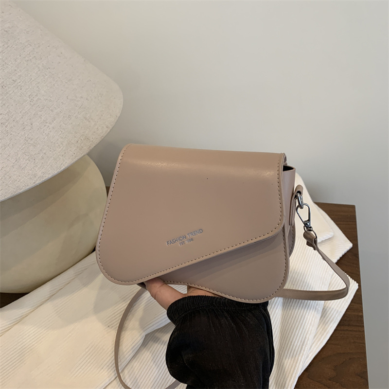 Spring 2025 New Korean Fashion Trendy New Free Delivery Designer Bag Women's Multi Color Single Shoulder Luxury Bag Crossbody Small Square Bag Hi