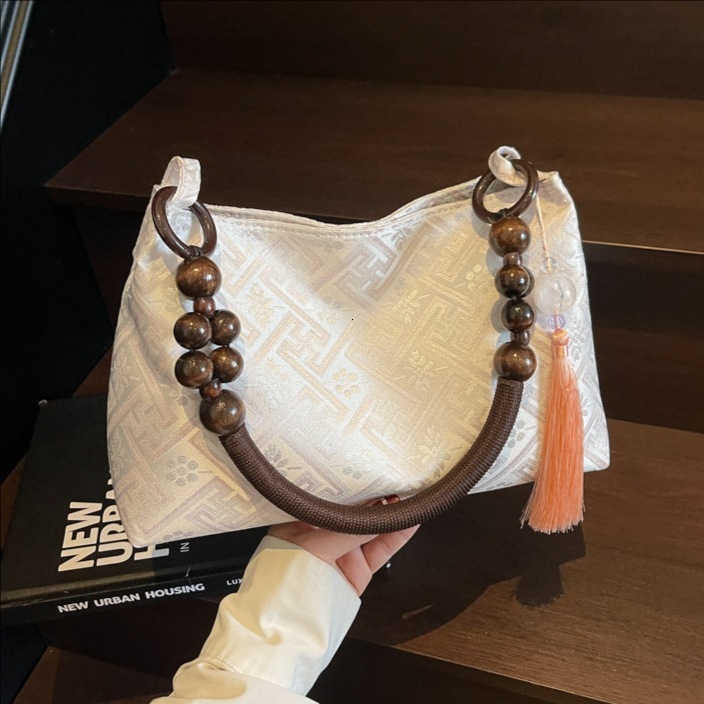 2025 New Chinese style Handheld Underarm for Women, Fashionable, Versatile, and Minimally Designed, High end Shoulder Bag