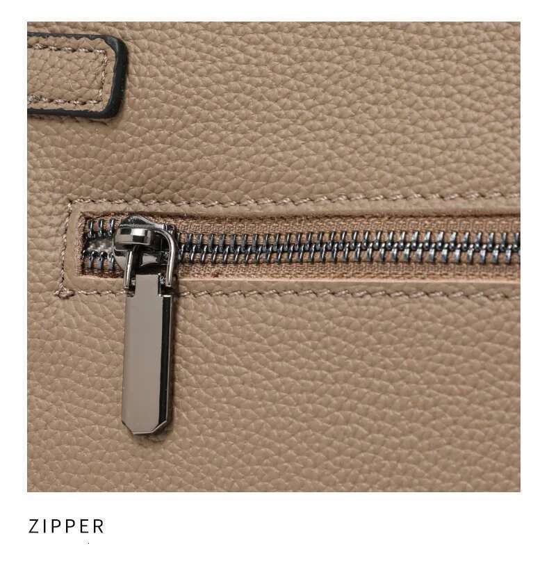 2025 New Model -Inspired Elegant Leather-Toned High-Class Top-Grain Cowhide Handbag