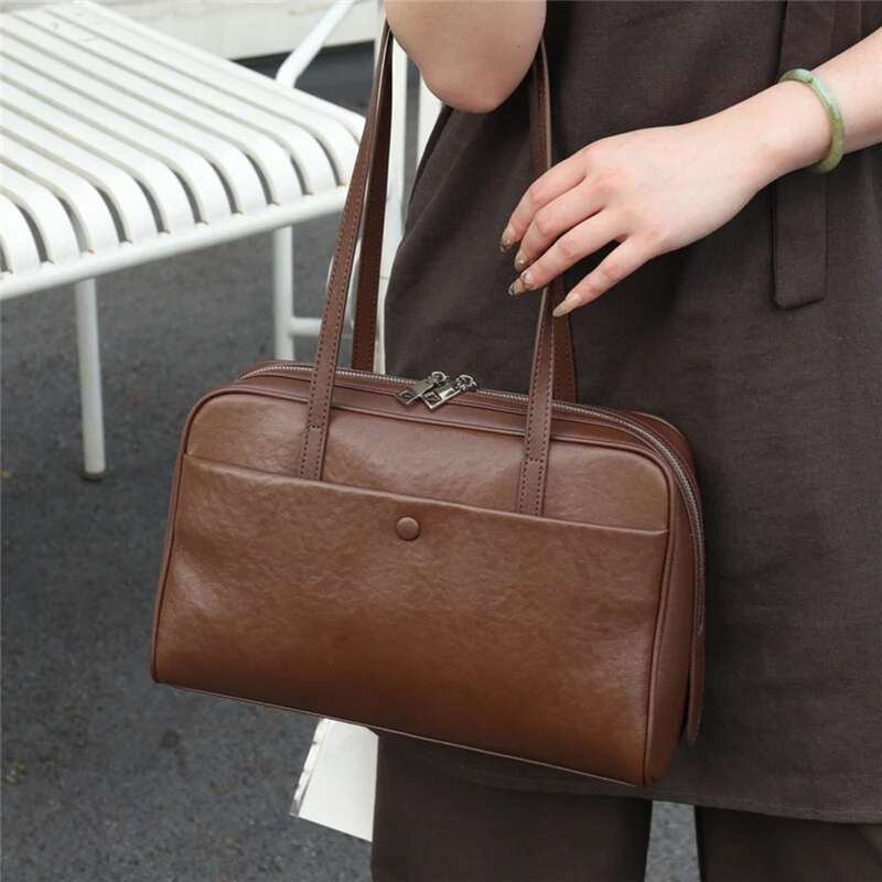 High Quality Designer Bags Trendy Genuine Leather Underarm Shoulder Bags For Women 2025 Designer Work Satchel Bowling Tote Ladies Handbags Luxury Bag