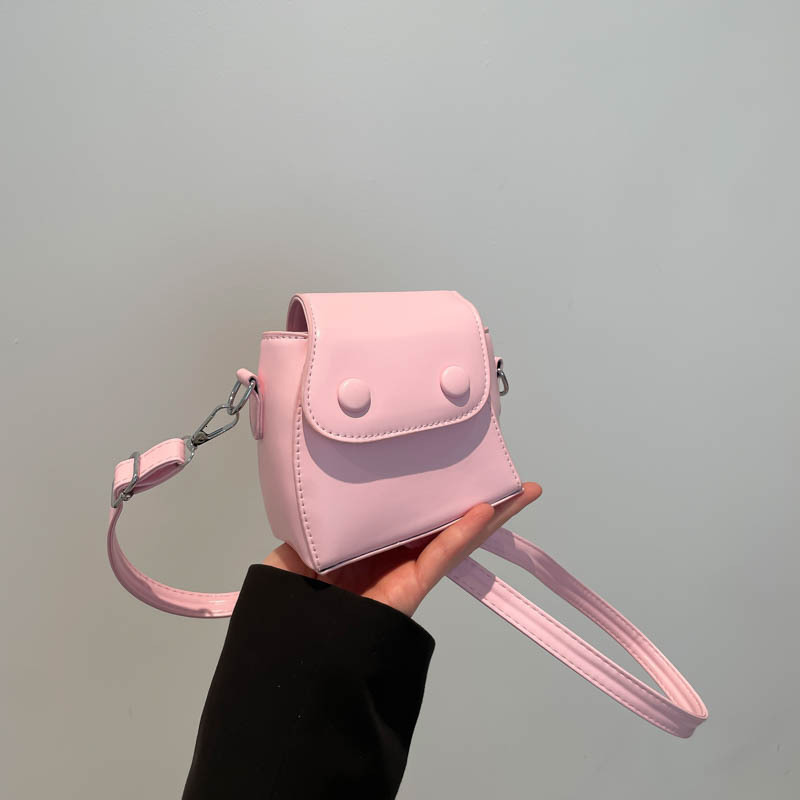 Small Niche Design Highend Mini Lipstick Bag Women's New Free Delivery Designer Bag 2025 New Trendy And Fashionable Commuting Single Shoulder Cro
