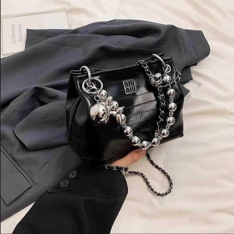 New 2025 Womens Bag Fashion Silver Handbags Metal Chains Shoulder Crossbody Bag Exquisite Bucket Bag Designer Luxury Brand BagXJ250515