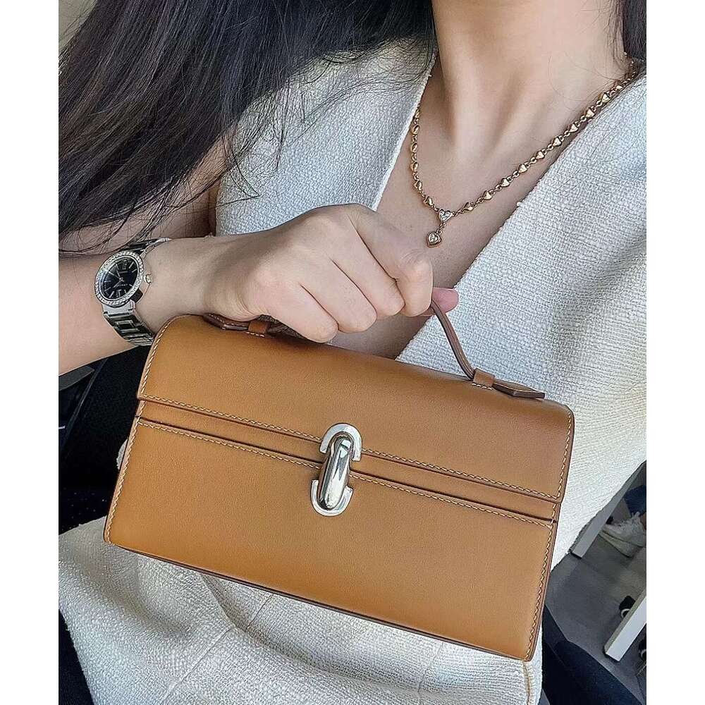 New Style Designer Bag TopHandle Clutch Genuine Leather Silver Hardware Elegant Minimalist Small Compact Shoulder Bag Women's Fashion Luxury High