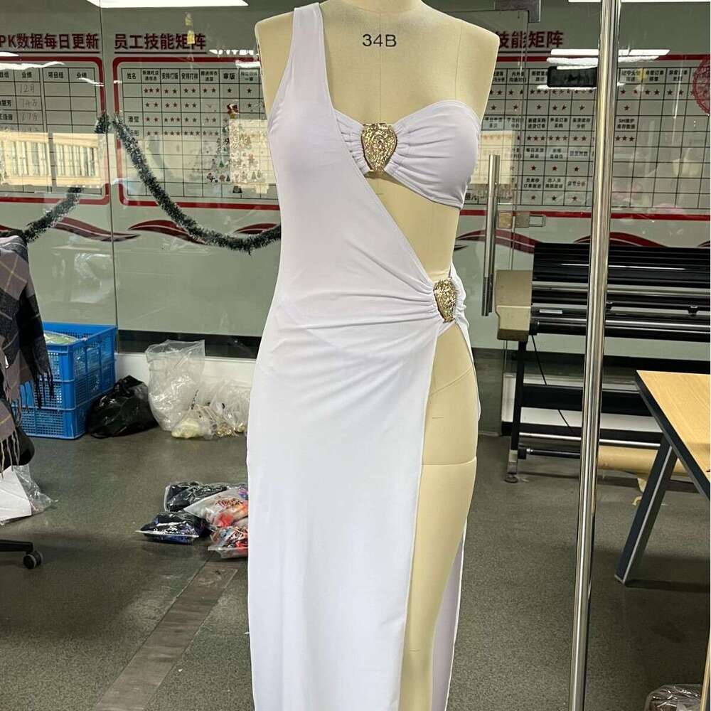 European and American sexy bikini strapless metal decoration split women's swimsuit beach skirt three pieces 2025 new casual fashion trend clothi