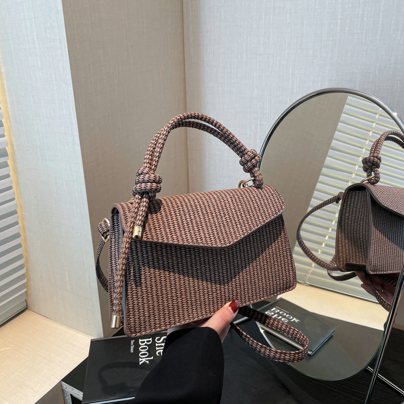 Free Delivery Designer Bag Niche Striped Women's Western Style And Niche Design Hand 2025 Fashion Trend Single Shoulder Crossbody Small Square Co
