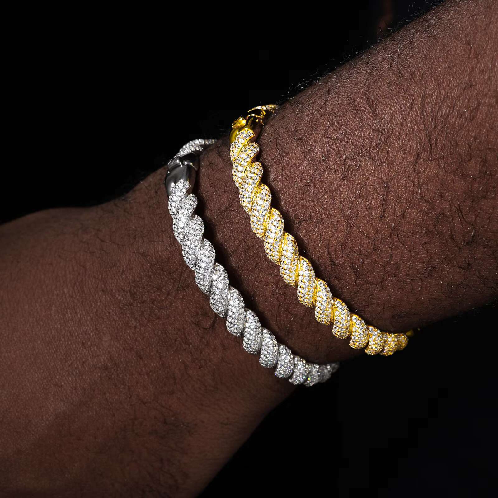 Fashion Hip Jewelry 8mm Gold Plated 925 Sterling Silver Vvs Moissanite Diamond Twist Bangle Bracelet for Men
