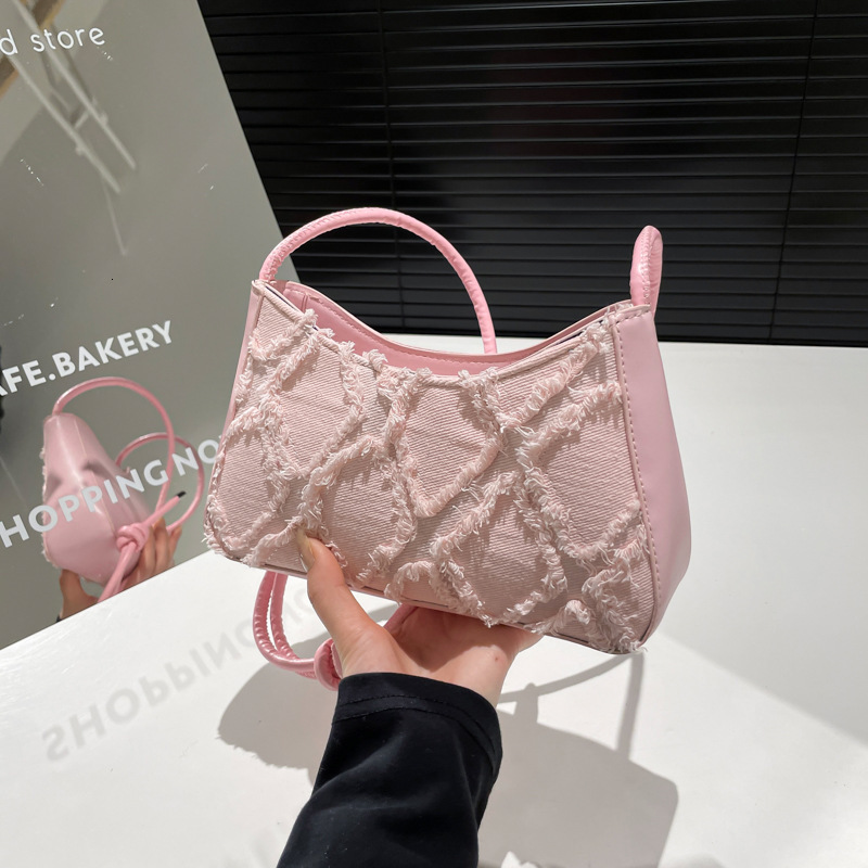 Large Capacity Tote New Luxury Bag Free Delivery Designer Bag Bag Women's 2025 New Handbag Niche And Stylish Texture Diamond Grid Commuting Singl
