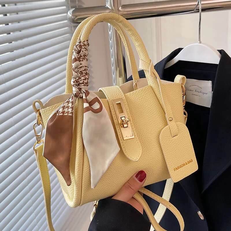 Women's Designer Tote Girl 2025 New Handbag High-Grade Fashion Shoulder Messenger Bags For Women Cummuting Hand Bag