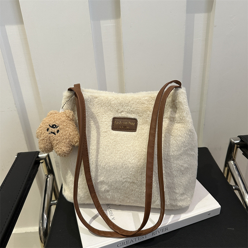 Free Delivery Designer Bag 2025 Autumn/winter Plush Women's Shoulder Solid Color Simple And Versatile Daily Leisure Bucket Tote Bag Large Capacit