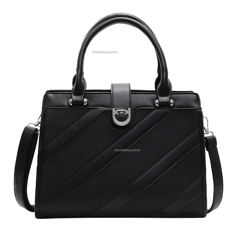 2025 Free Shipping Designer Bag Large Capacity Women's Diagonal Splicing Versatile Handheld Fashion High End Commuter Crossbody Bag Casual Trendy