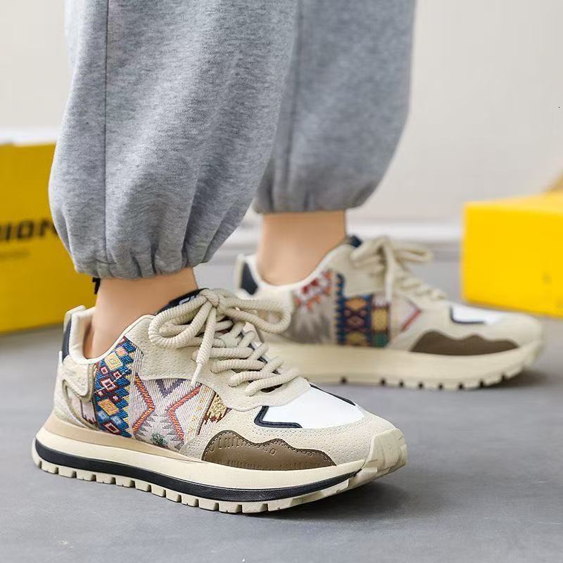 Men's 2025 new fashion trend color versatile sports and leisure comfortable thick soled high tide shoes