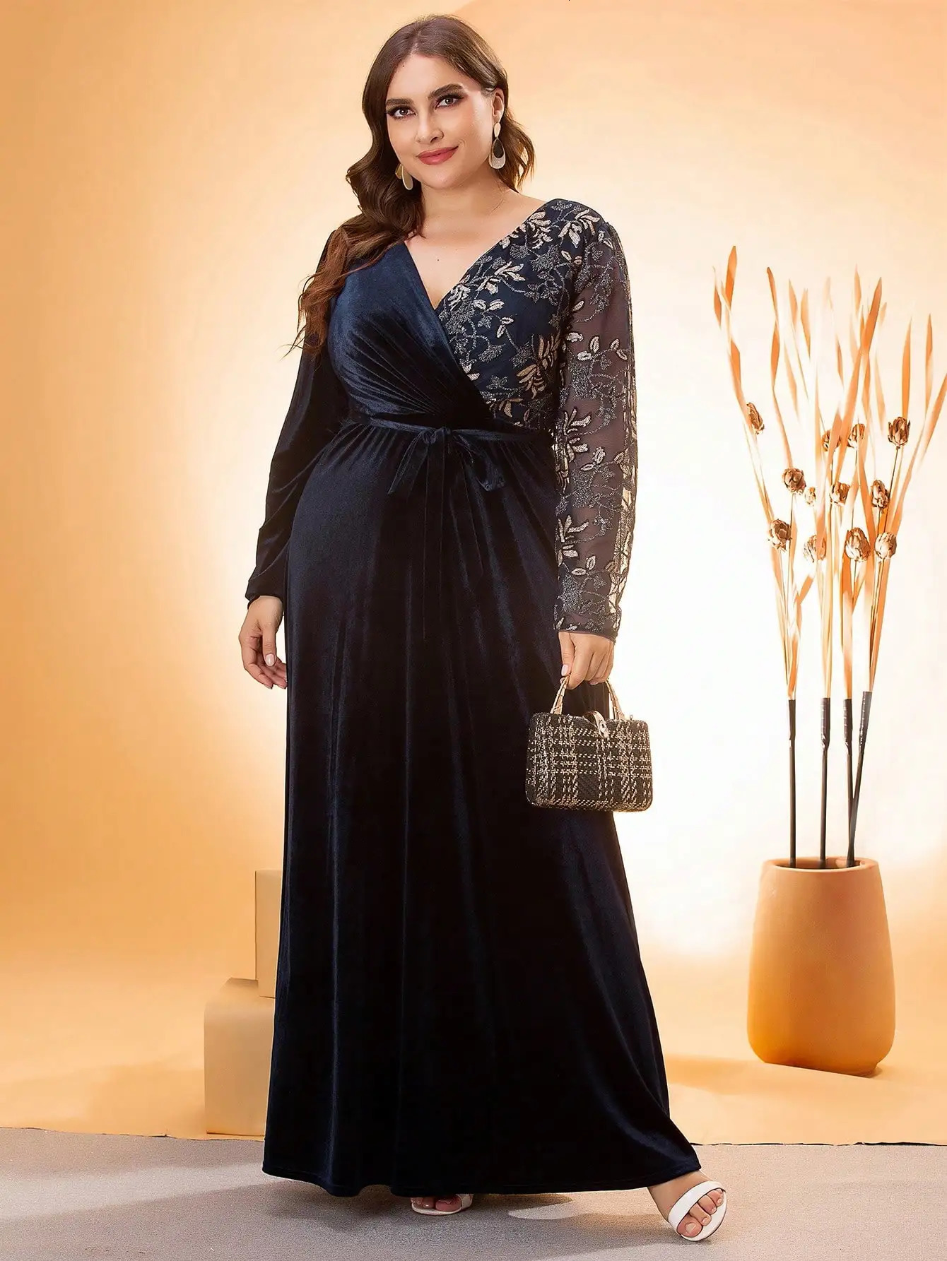 Plus size Mgiacy Vneck irregular cross sequin embroidered stitching velvet A full skirt Evening gown PROM dress Party 250506