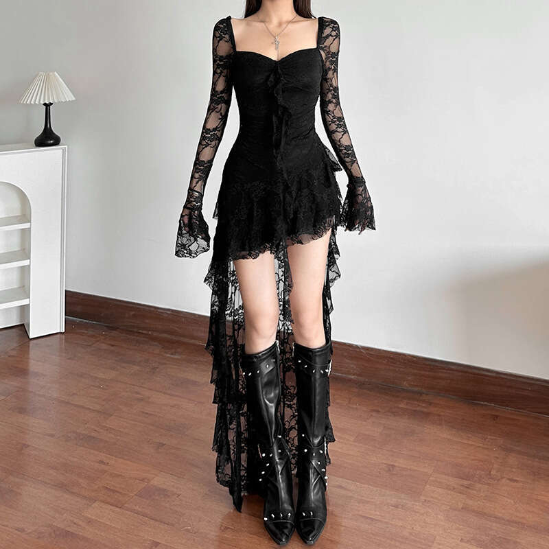 Wind 2025 Spring/Summer New Women's Solid Color High Waist Fashion Square Neck Long Sleeve Lace Splicing Dress