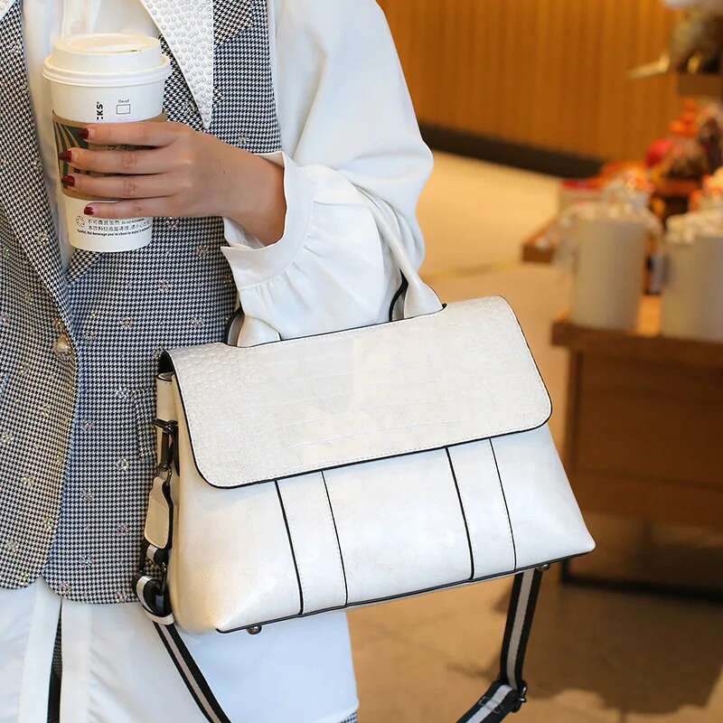 Design Women's Shoulder Crocodile Print Cow Leather Large Capacity Tote Fashion Handbag Crossbody Bag For Women