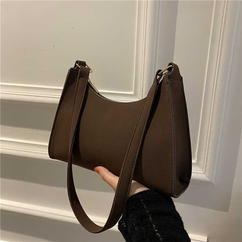 Sensible frosted small square bag for young women Instagram niche underarm bag new commuting single Yingshuo