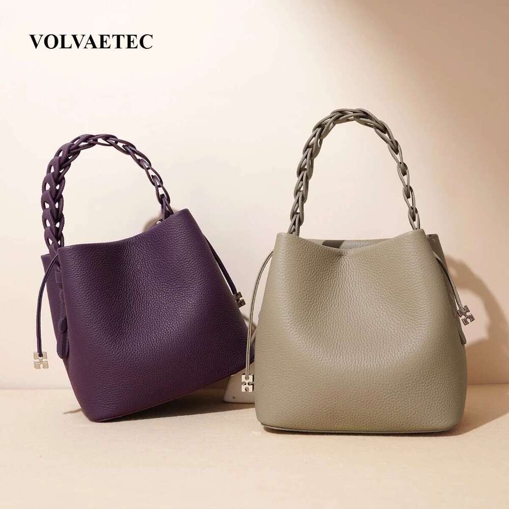 VOAETEC First-layer Cowhide Bucket 2025 Early Spring Real Leather Messenger Commuter Casual Versatile Bag Womens