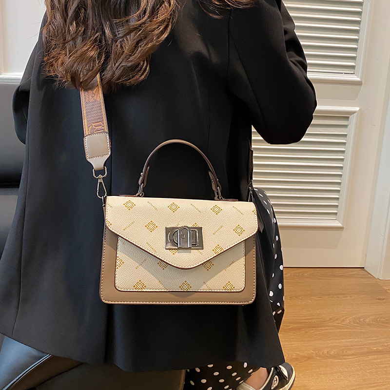 2025 Trendy Designer Square Bag for Women - Spacious Shoulder & Crossbody Purse, Fashionable Versatile Handbag with Free Shipping Luxury Minimalist