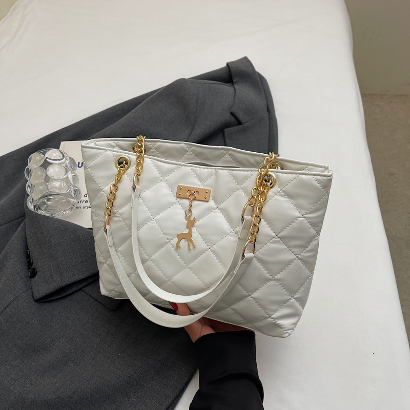 Fashion And Bag With Luxury Bag Diamond Grid New Free Delivery Designer Bag Embroidery Thread Chain Single Shoulder 2025 New Trendy Big Bag Women'