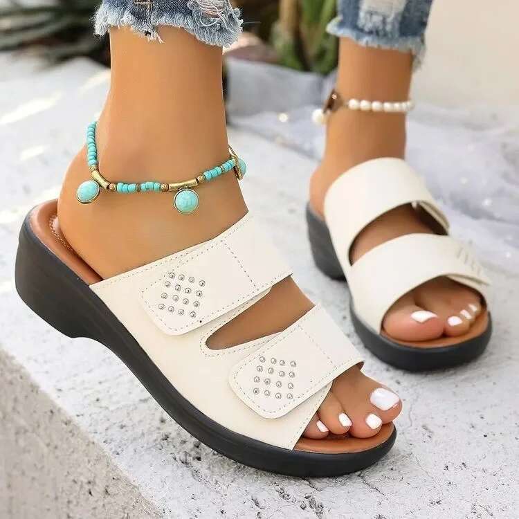 Woman 2025 Low Female Slippers Big Size Glitter Slides Fashion Flock New Jelly Fabric Crystal Rome