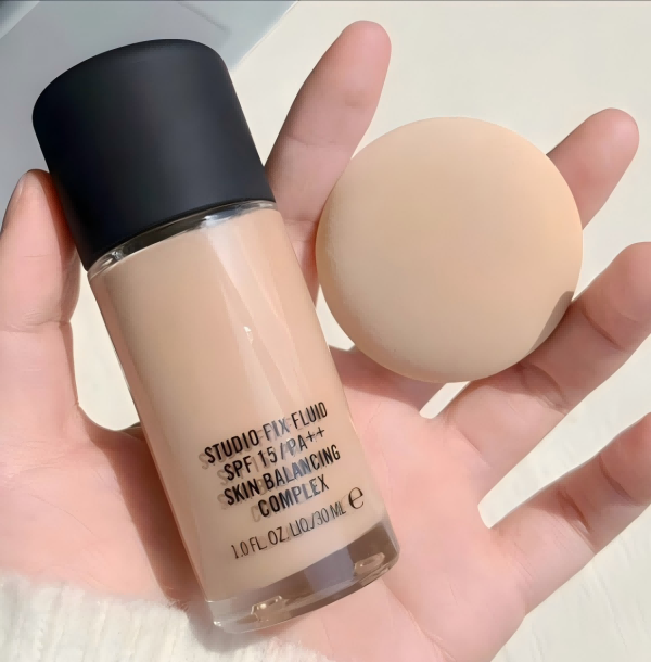 New Arrive 30ml Persistent concealer Brighten makeup Foundation 5 color liquid foundation
