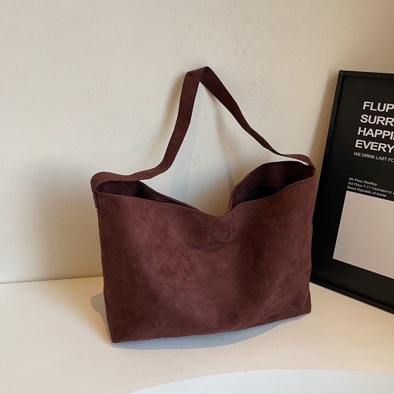 Free Delivery Designer Bag Niche Suede Tote For Women 2025 New Autumn And Winter Large Capacity Commuting Armpit Shoulder Fashion Luxury Bag