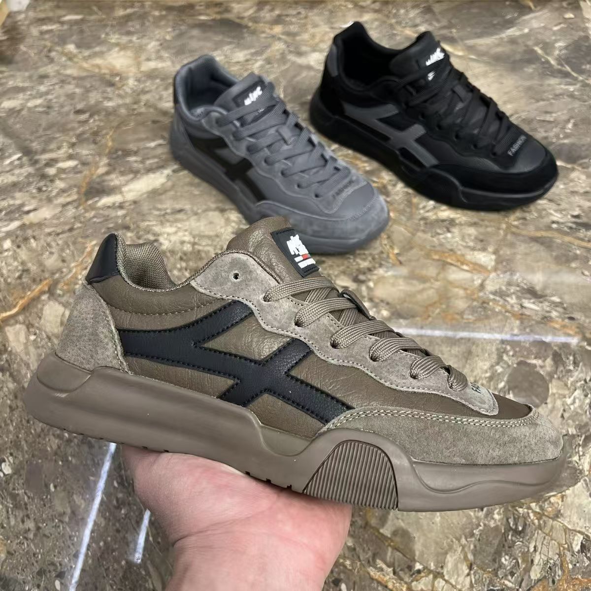 Spring men's 2025 new casual round toe lace up color blocked youth mesh sports breathable soft soled shoes