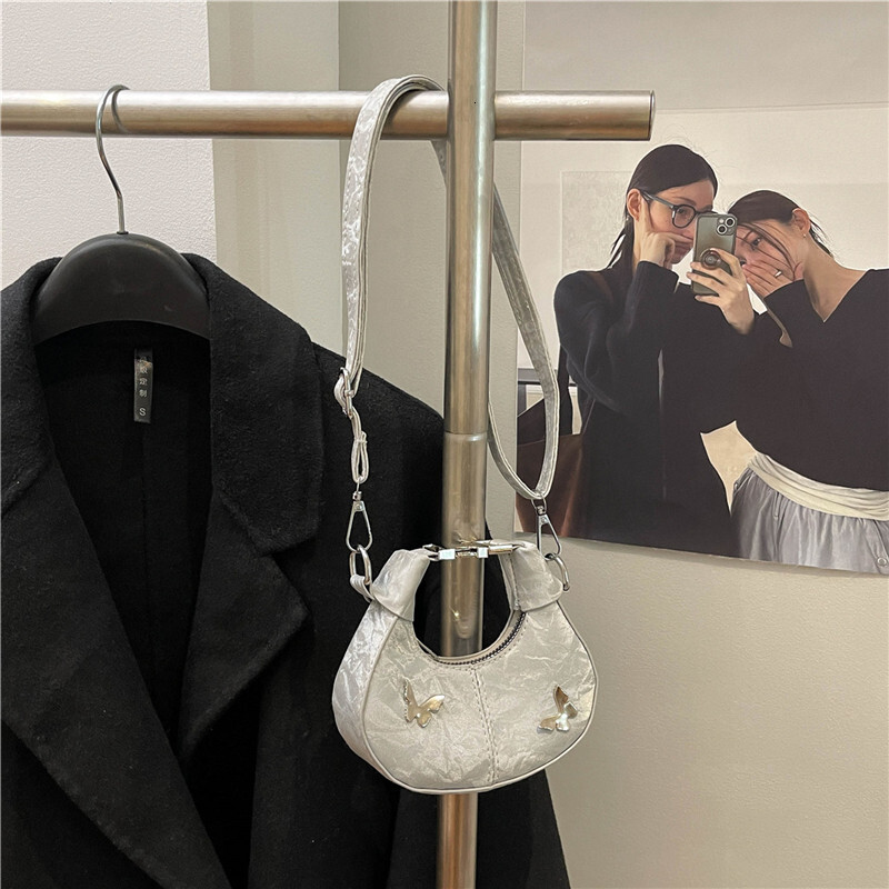 New Chinese Style Handbag New Free Delivery Designer Bag For Women 2025 New Crossbody Casual And Fashionable Luxury Bag Single Shoulder Armpit Bag Cha