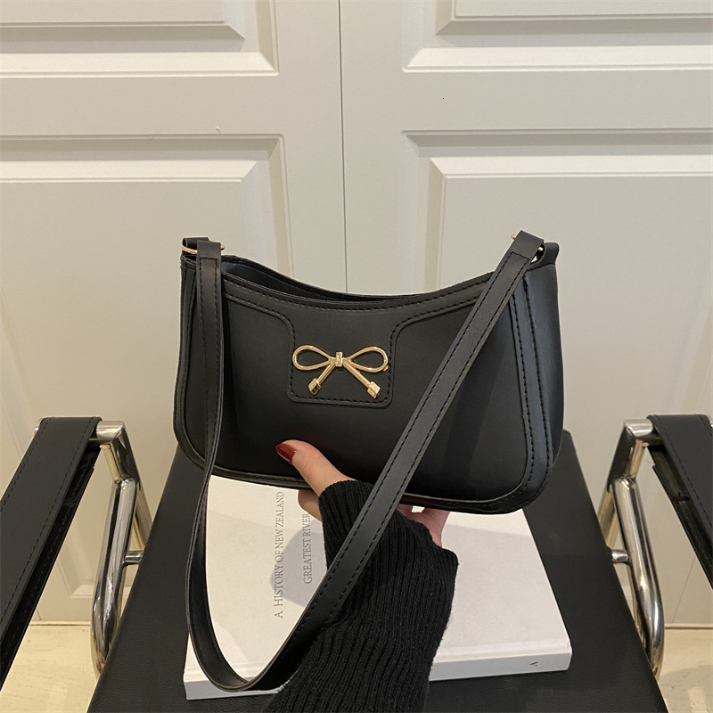 For Women Korean Style High Personality Light Luxury New Free Luxury Bag Delivery Designer Bag One Shoulder Crescent Bag New French Fashion Niche Desi