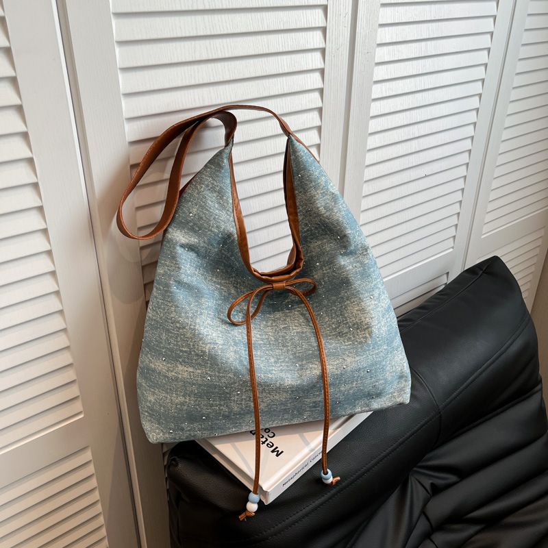 Korean Denim Armpit New Luxury Bag Free Delivery Designer Bag Women's 2025 New Spring/summer Fashion College Style Tote Large Capacity Shoulder B