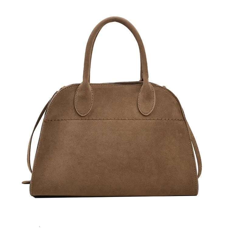 Fashion New Release Large Capacity Shoulder A High End Choice For Women. Niche And Leisure - Oriented Ladies' Tote Bag