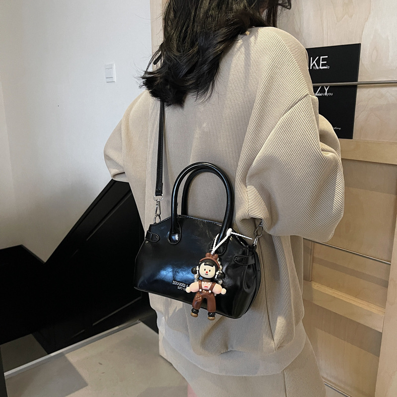 New trendy multifunctional handbag fashionable women's single shoulder commuting crossbody bag solid color simple style handbag casual single sho