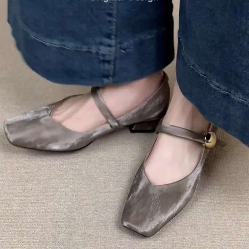 2025 Low Summer New Square Head Shallow Mouth Suede Metal Buckle Soft Sole Anti-slip Wear-resistant Heel Shoes