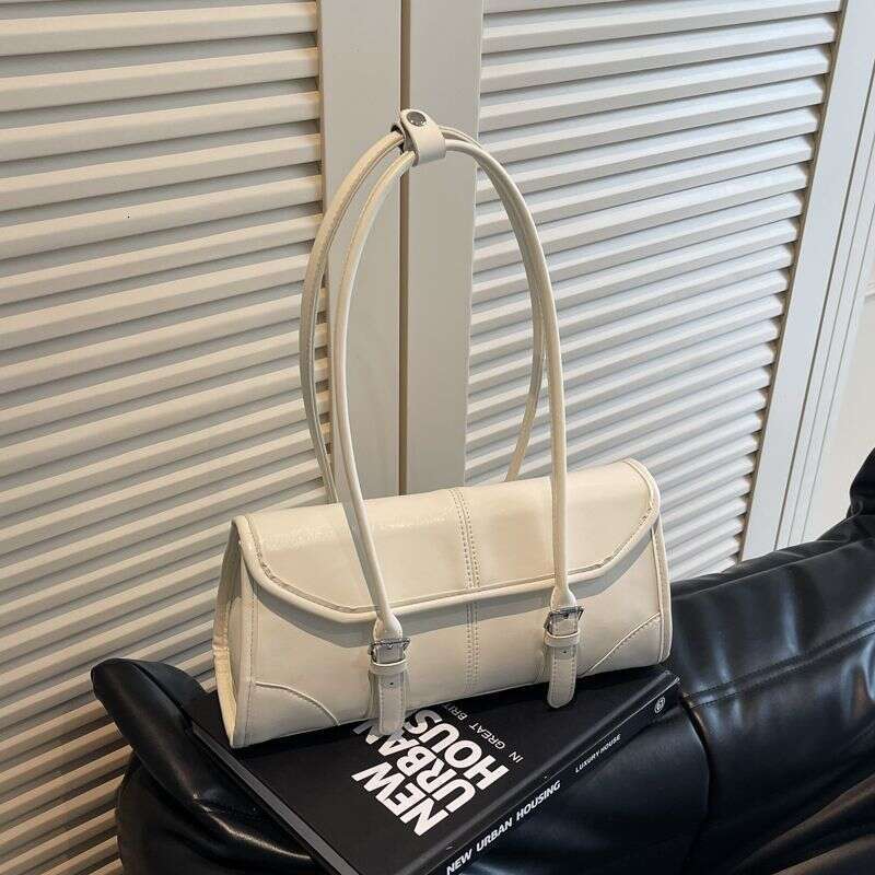 High end niche design bag for women 2025 new versatile single shoulder underarm baguette bag stylish light luxury handbag