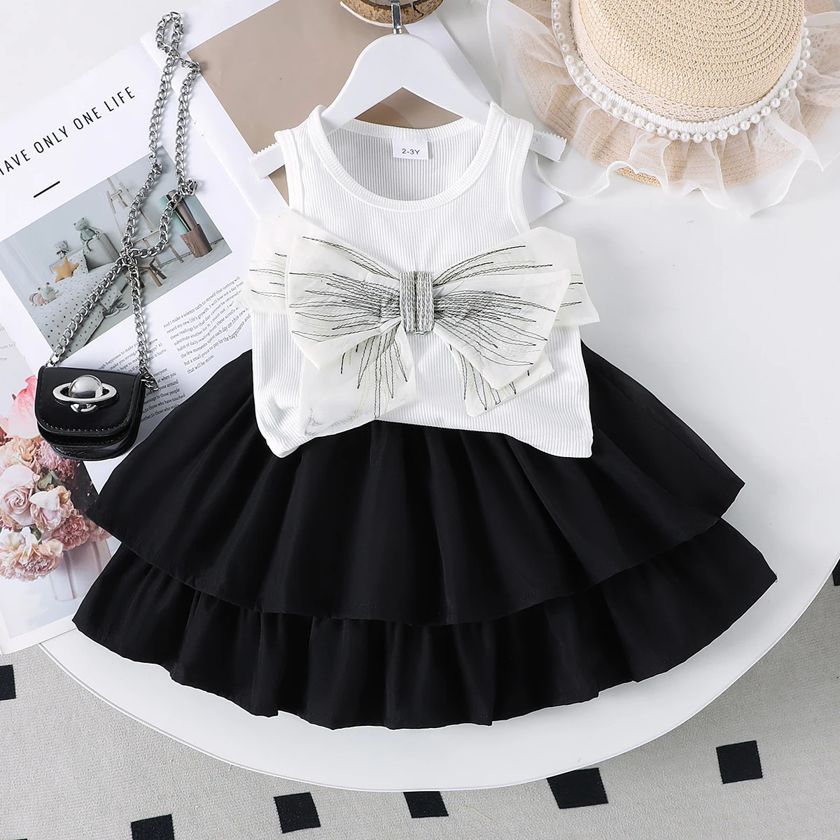 2PCS Summer Cross-Border Girl 1-7 Years Old Sweet And Cute White Bow Shirt Black Cake Skirt 250515