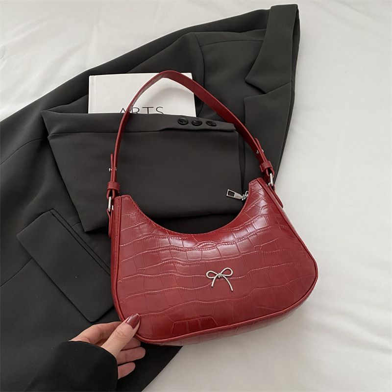 High Luxury Bag Looks Underarm Small Bag For Women In Spring Summer 2025 Fashionable And Versatile New Free Delivery Designer Bag Single Shoulder Nich