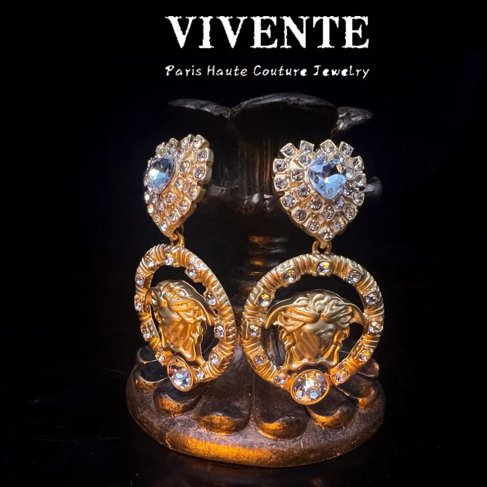 Vintage Elegant Niche Hoops Earrings High-end Feel Large Ear Circle Fashion Jewelry Ringed Ear Studs Sell Well 250515