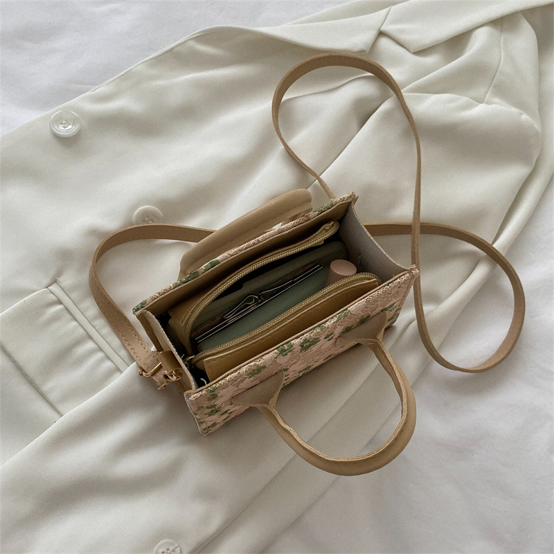 High quality brand fashionable westernized handheld small square fresh and sweet cross shaped mobile phone summer new item women's shoulder bag f