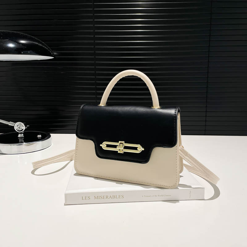 2025 Spring Summer New Style Fashionable Single Shoulder Crossbody Small Square Bag This Year's Popular New Free Delivery Designer Bag Highvalue 