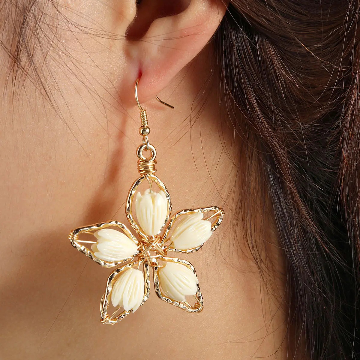 Arrivals Elegant Hawaiian Resin Pikake Flower Earrings For Women Island Jewelry 250515