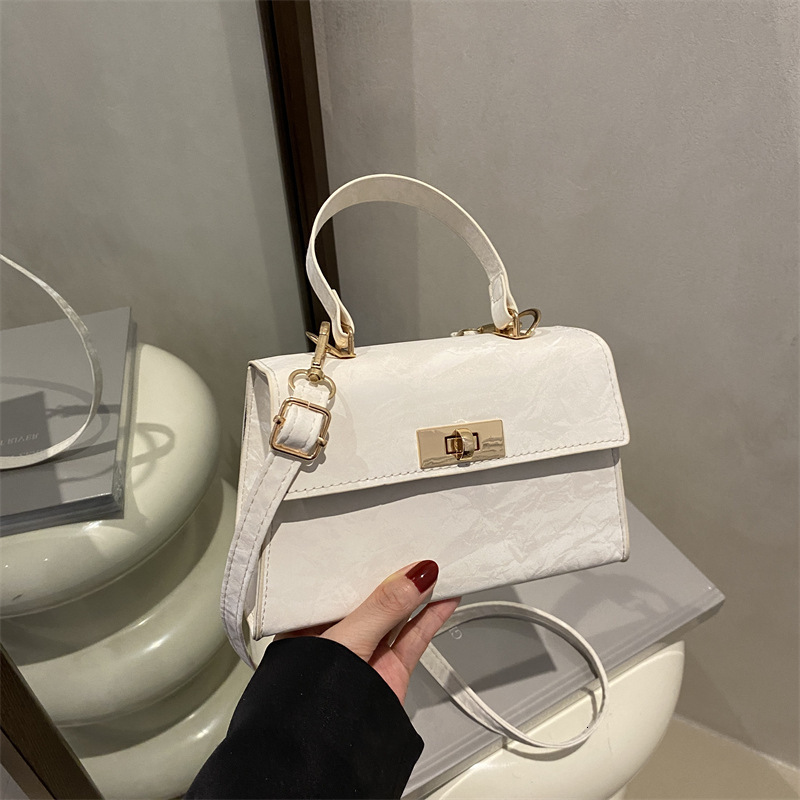 Spring Summer New Fashion Crossbody Simple Commuter Trendy Korean Version New Free Delivery Designer Bag Solid Color Single Luxury Bag Shoulder Small 