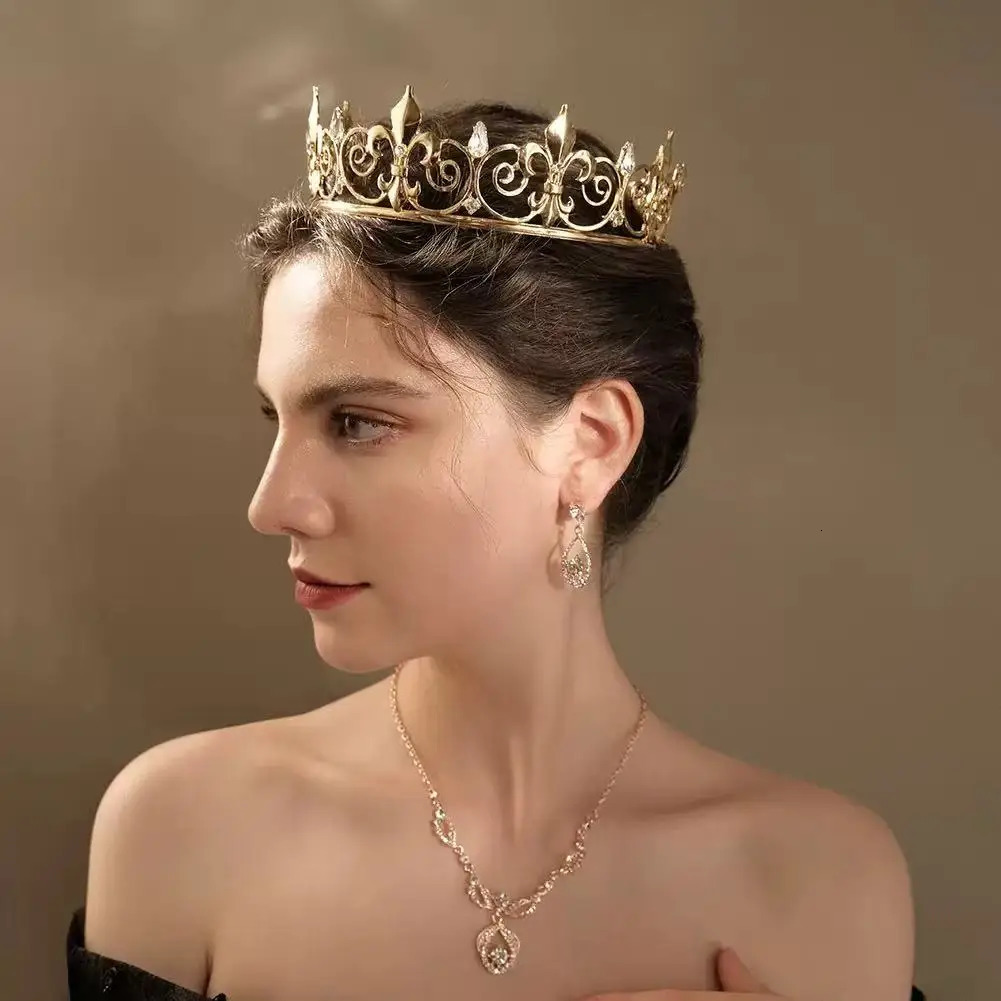 1 piece of retro Baroque rhinestone crown crystal crown alloy feather free childrens style ladies brides wedding ball p 250509