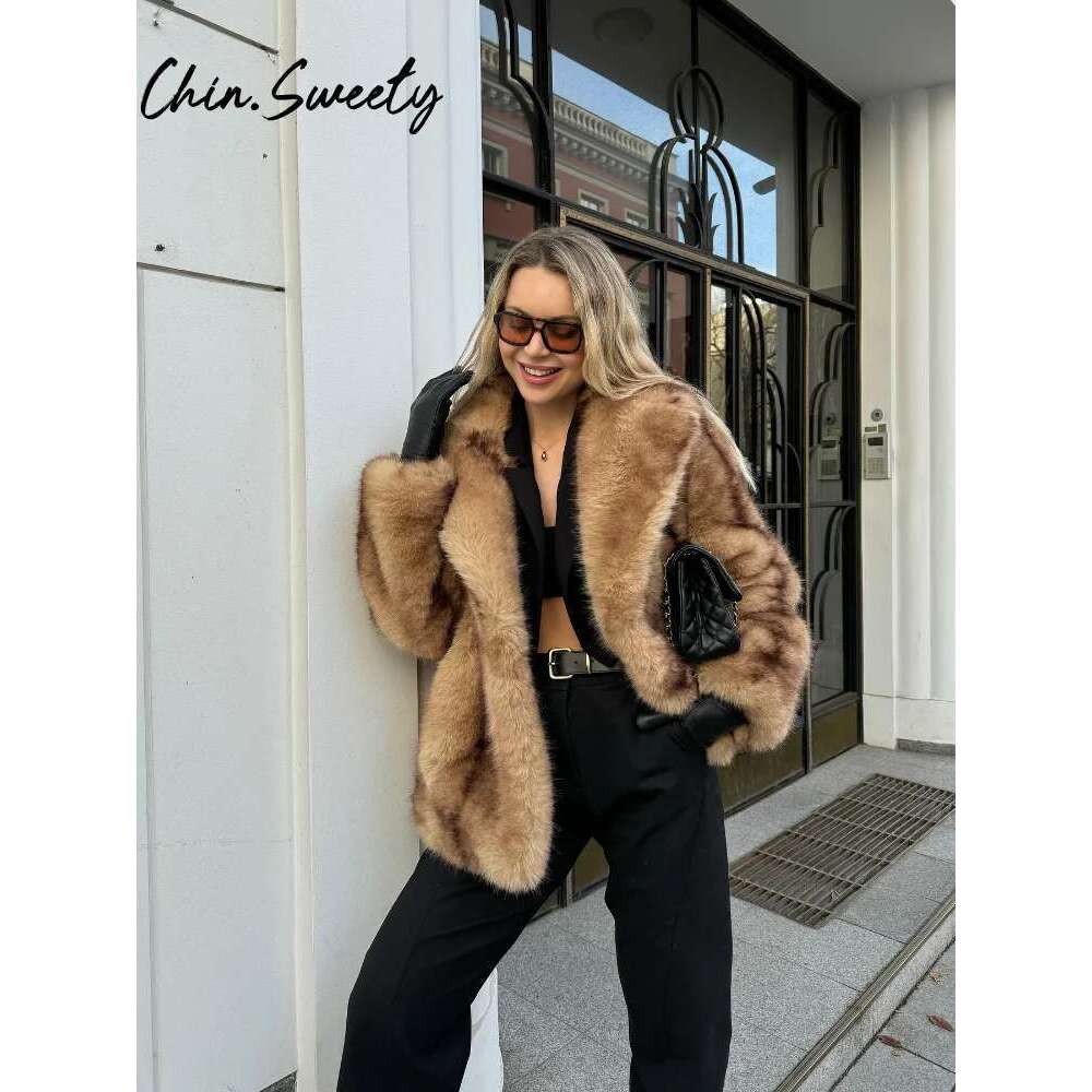 Street Faux Fur Women Coat Urban Full Sleeve Lapel Panelled Pocket Female 2024 Autumn Winter Elegant Lady Outwear