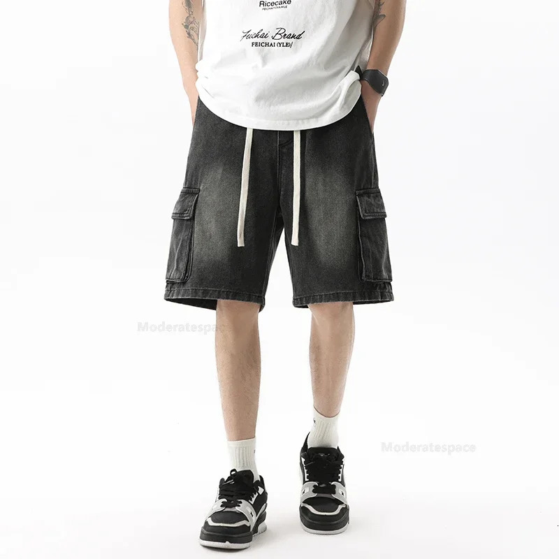 Summer Retro Fashion Denim Shorts for Men Loose Straight Leg Multipocket Short Jeans With Elastic Waist and Drawstring Male 250515
