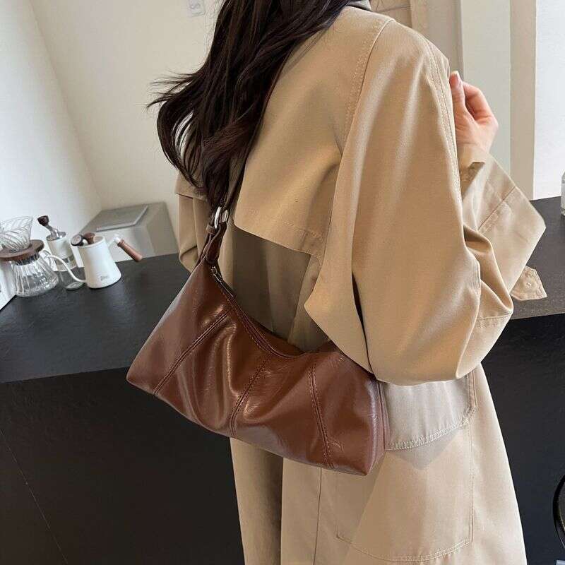 version female new item niche design casual simple high-end feeling armpit style stick bag single shoulder crossbody bag