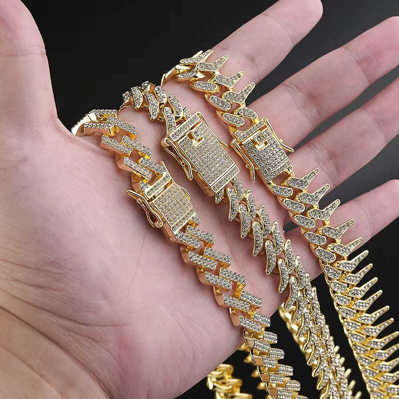 Men's Choker Hip Hop Zircon Crystal Glass Stone Rap Style Necklaces High Quality Cuban Chain Full Stones Jewelry for Men