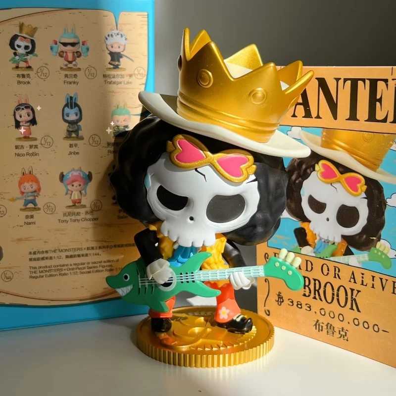 The MonstersOne Piece Handheld Blind Box Labubu Surprise Gift cartoon Exquisite Desktop Model Ornament Mystery Box Toys W250515