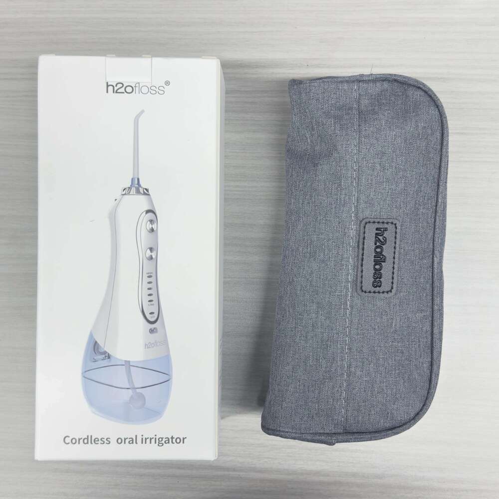 1 Set Dental Cordless Oral Irrigator Rechargeable Electric Toothbrush Eco-Friendly Water Floss IPX7 Waterproof USB Port 5V 1A DC