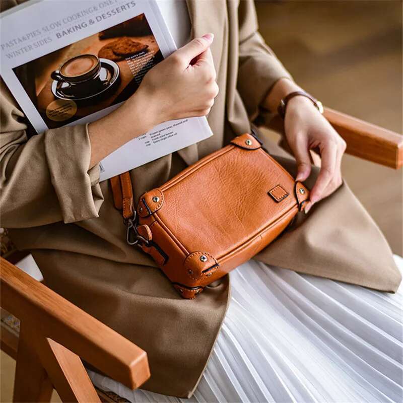 Vintage Designer Handmade First Layer Cowhide Women's Shoulder Weekend Outdoor Daily Genuine Leather Crossbody Bag