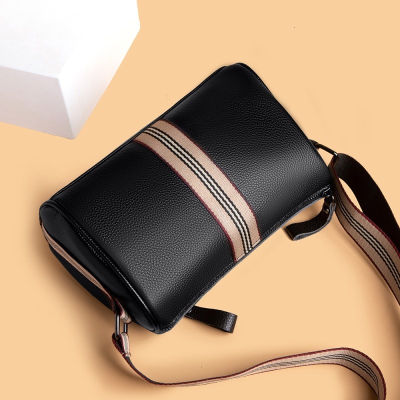 Top Quality Brand High Quality New Style Free Delivery Designer Bag Head Layer Cowhide 2024 New High-end Single Shoulder Crossbody Casual Leather Wome